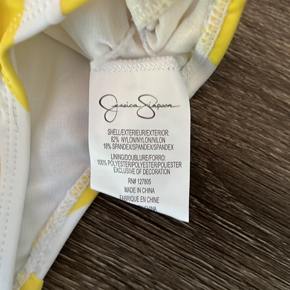 ☀️NEW Jessica Simpson Baby Girl Swimsuit with Sun hat - UPF 50+ -Sizes 18M & 24M - Picture 12 of 12
